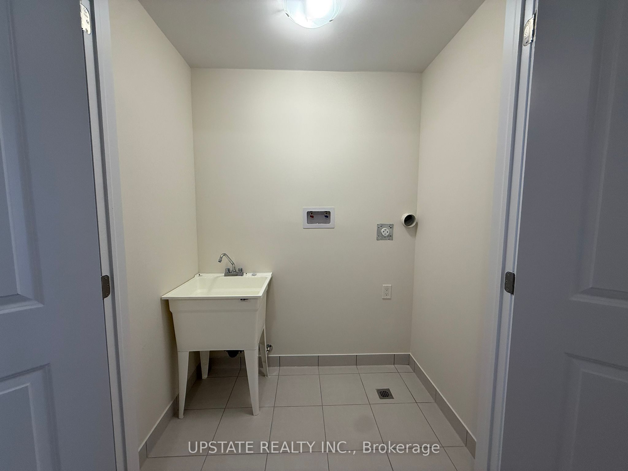 161 Gear Avenue Property Photo 14