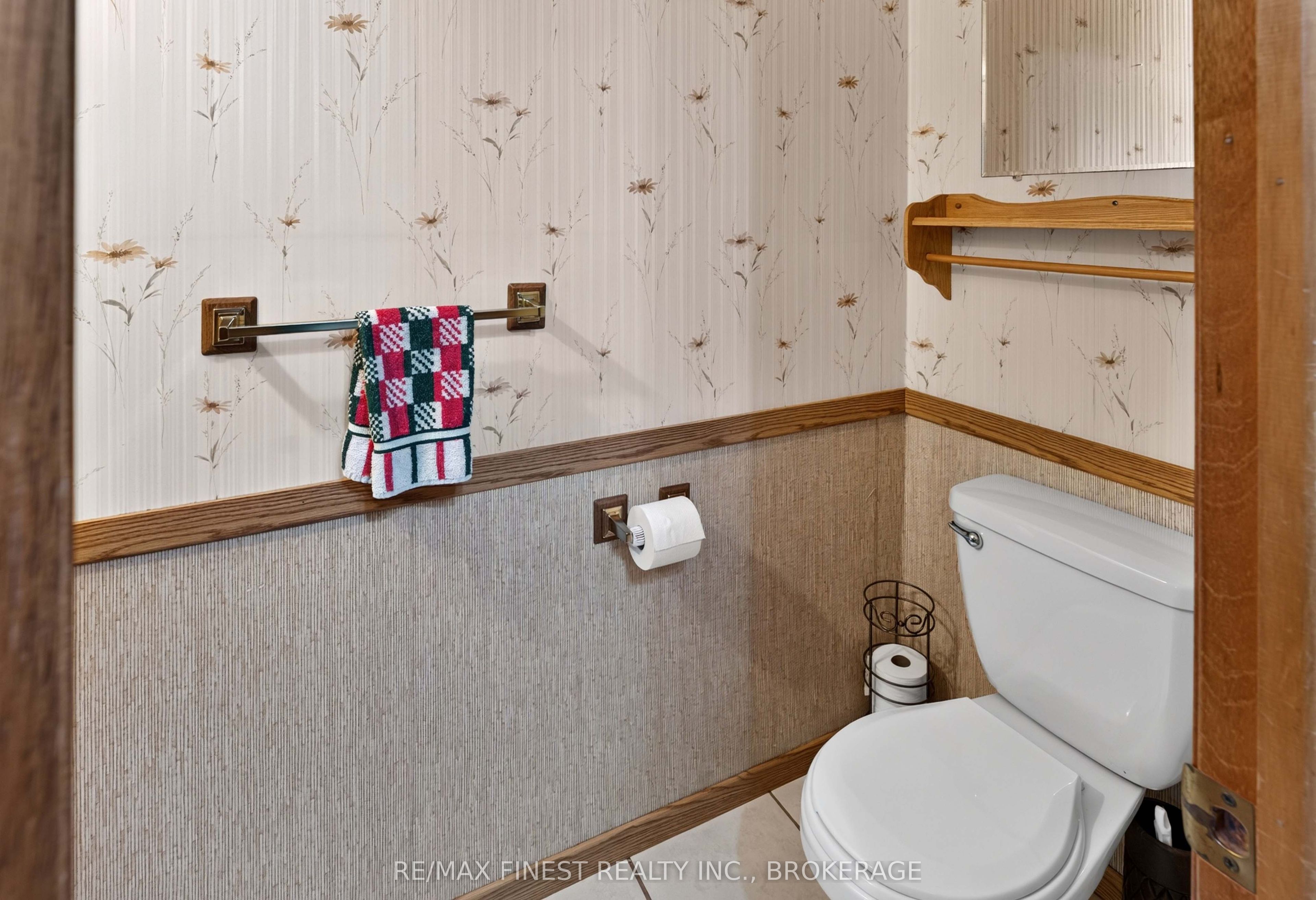 925 Kenshaw Street Property Photo 34