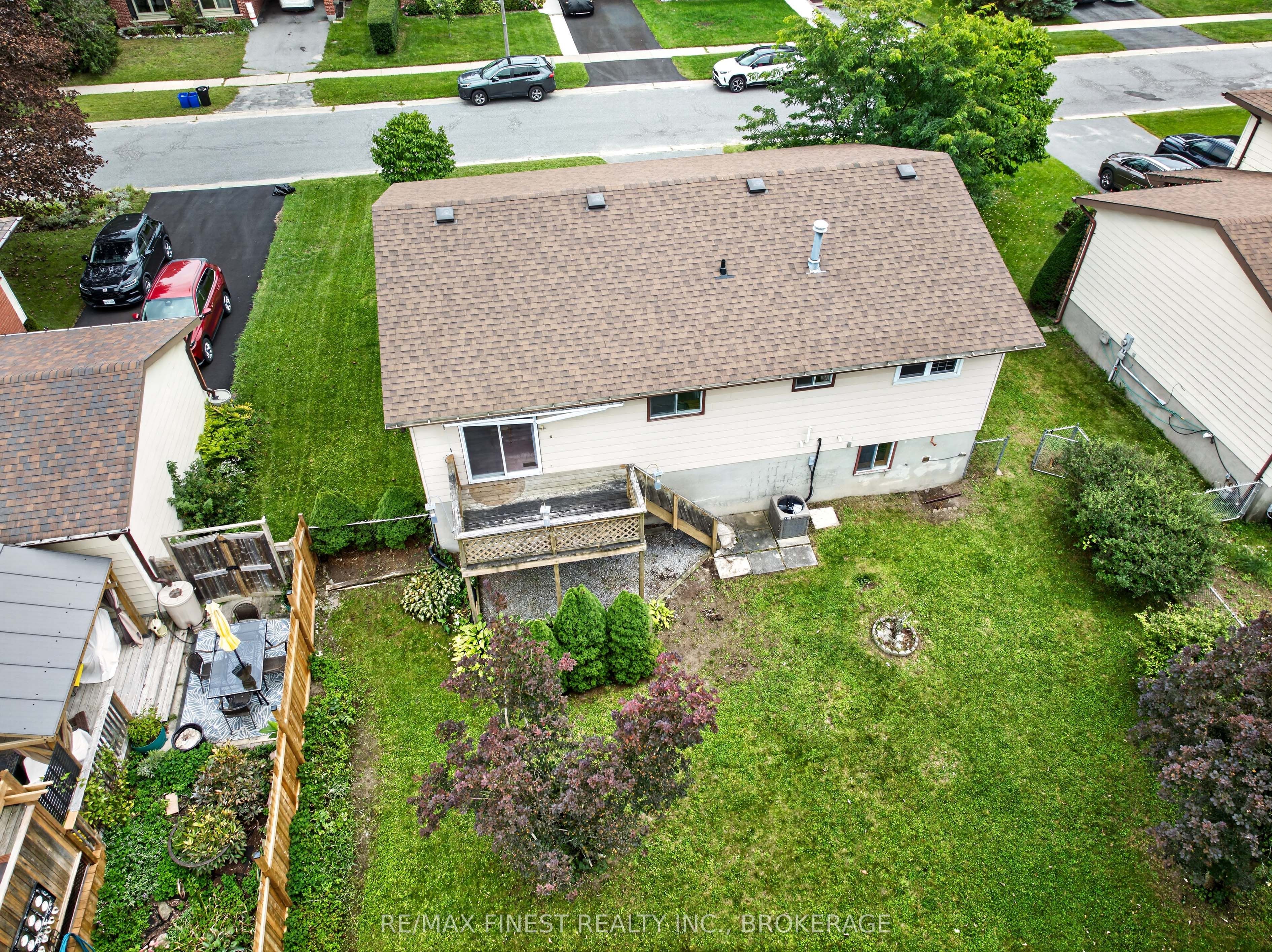 925 Kenshaw Street Property Photo 46