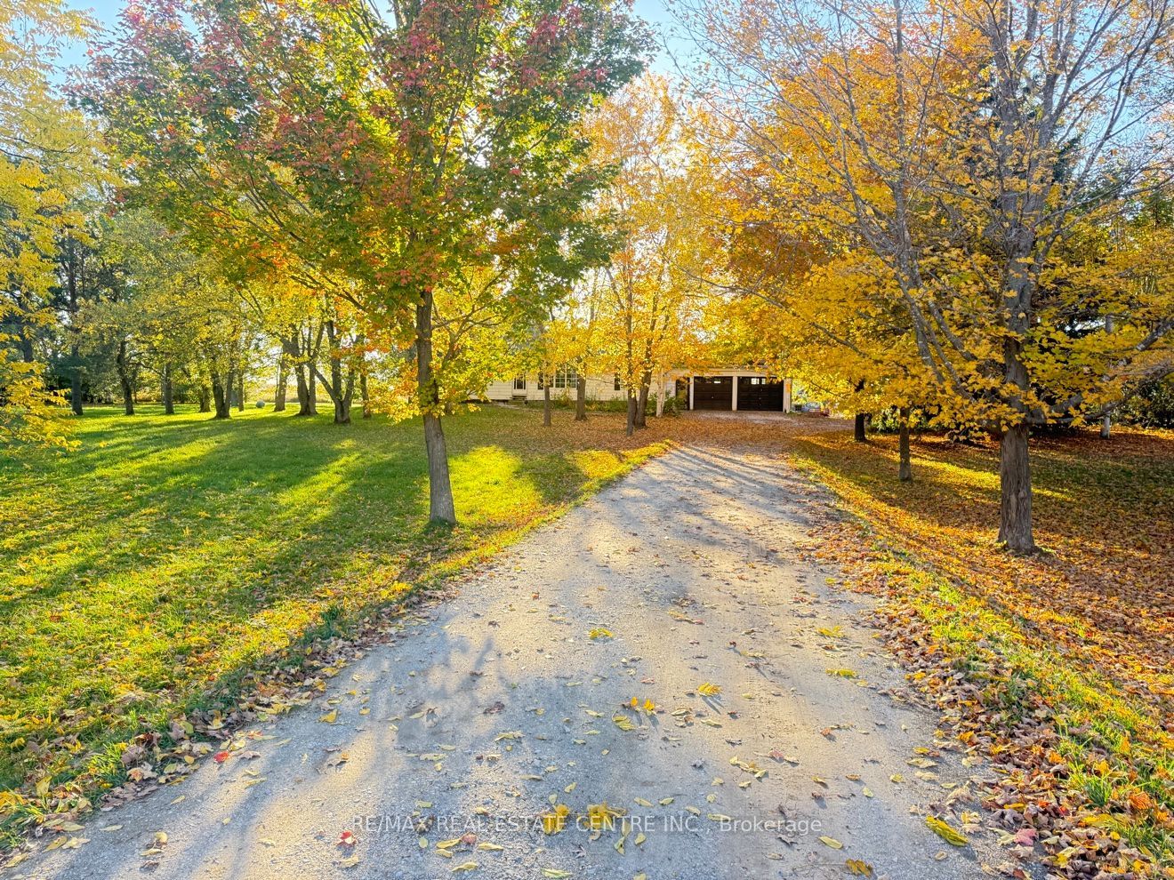 595362 Blind Line Property Photo 1