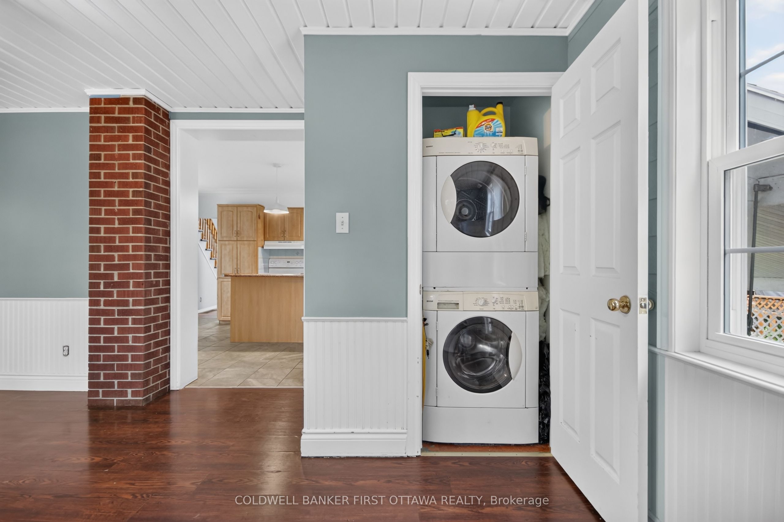 9 Maud Street Property Photo 9