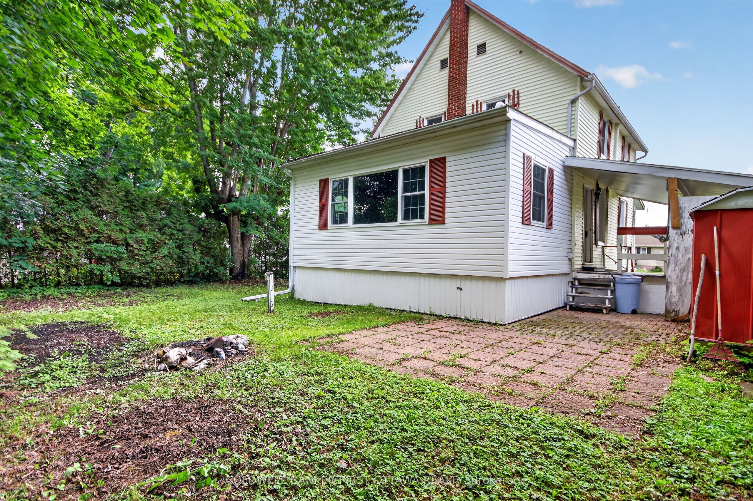 9 Maud Street Property Photo 20