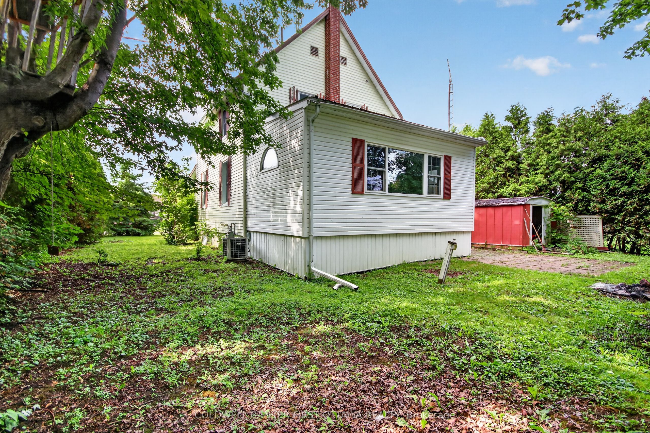 9 Maud Street Property Photo 21