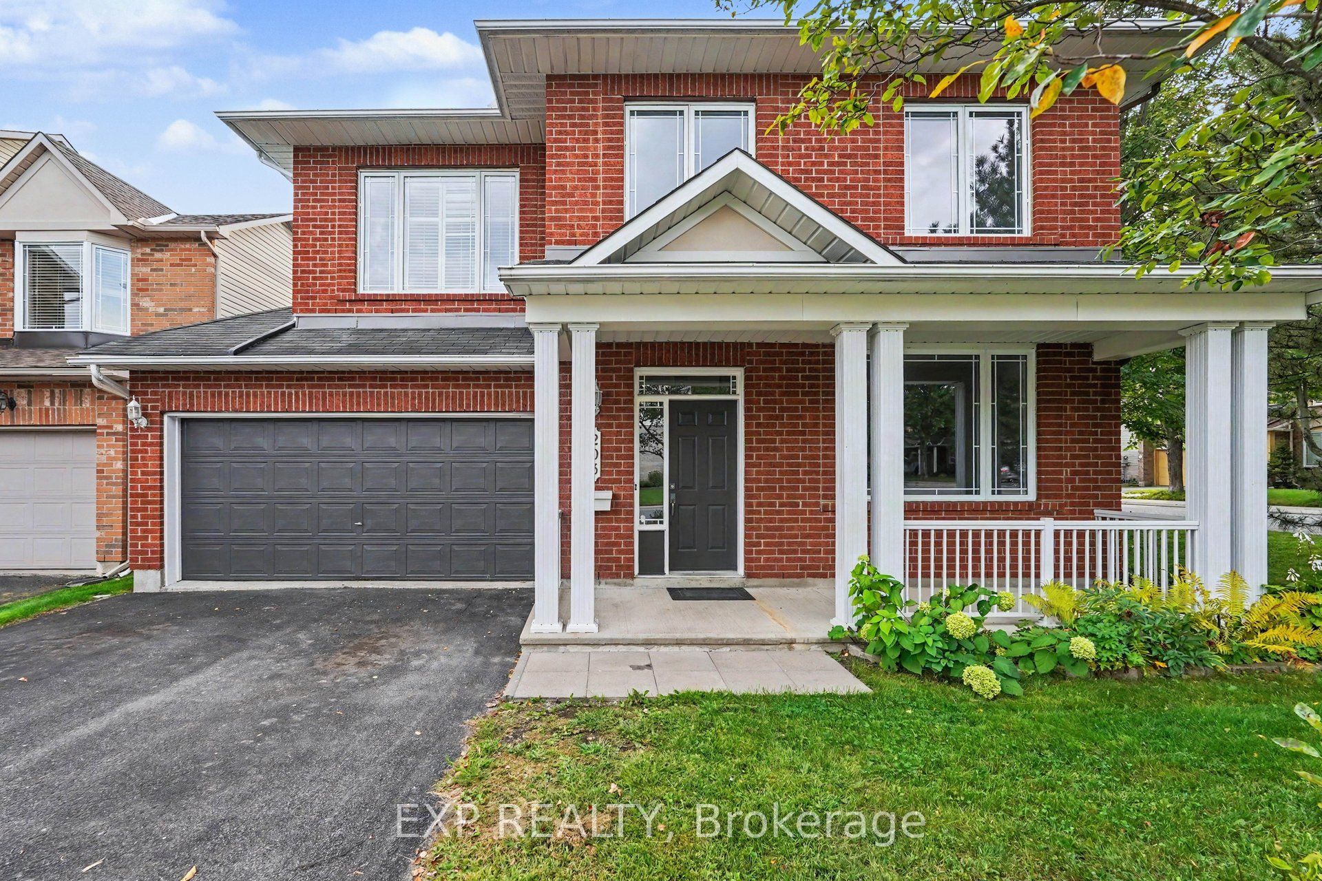 203 Harbour View Street Property Photo 4