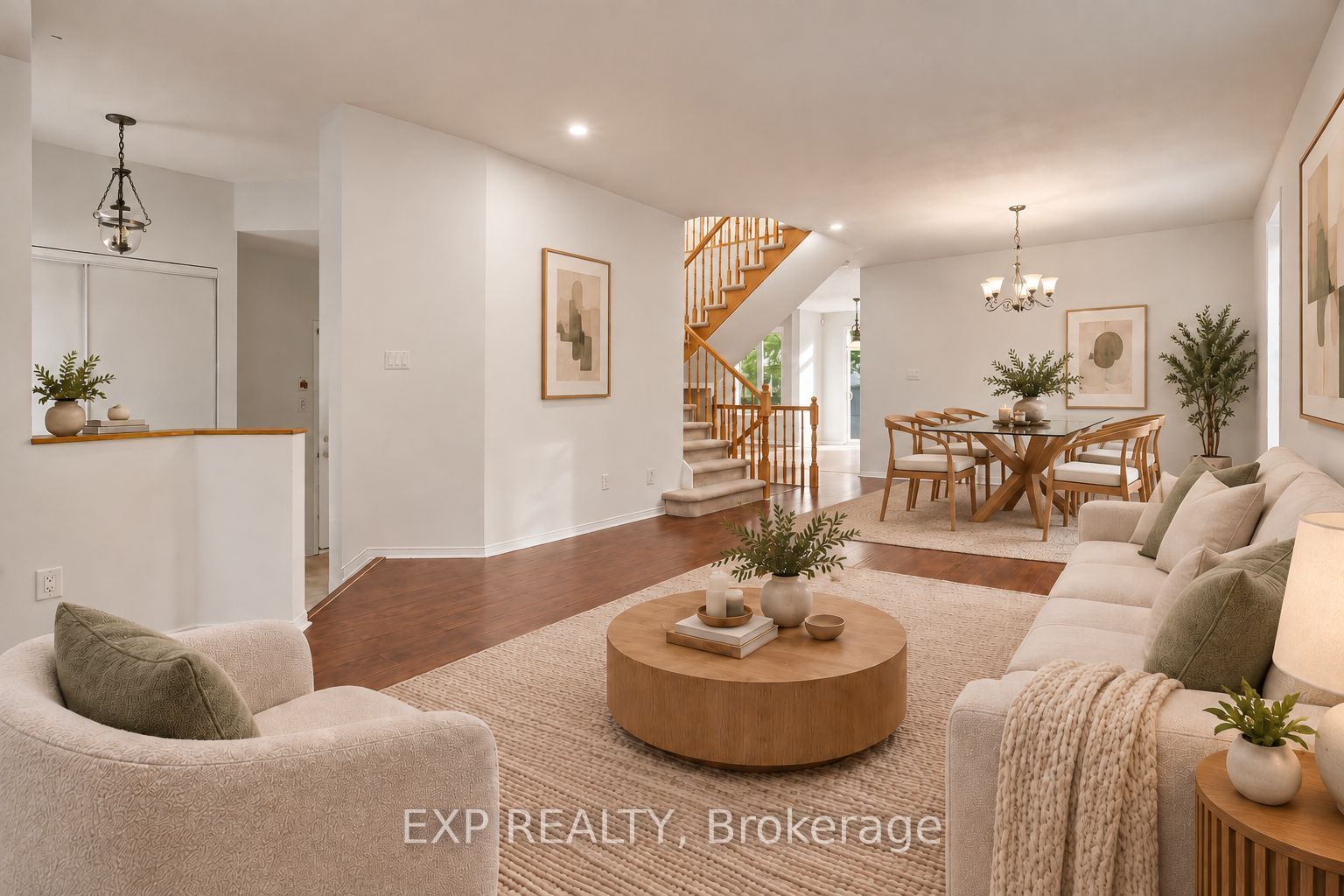 203 Harbour View Street Property Photo 6