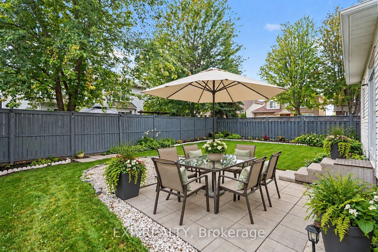 203 Harbour View Street Property Photo 25