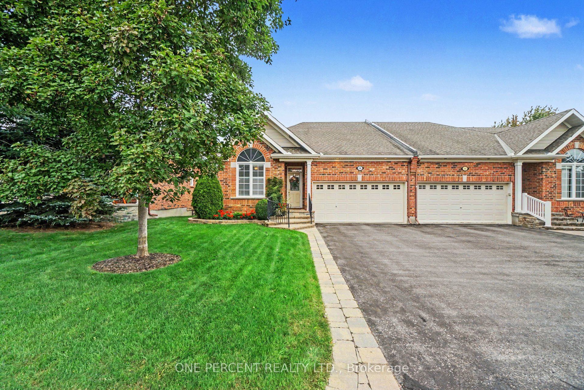 214 Cairnsmore Circle Property Photo 2