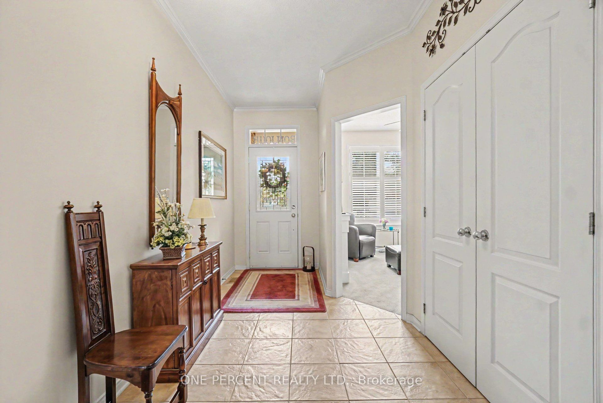 214 Cairnsmore Circle Property Photo 4