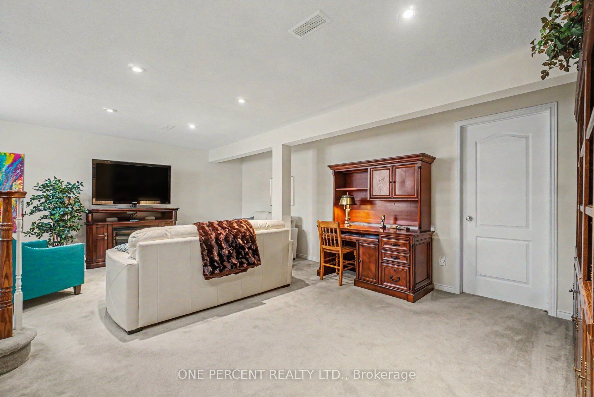 214 Cairnsmore Circle Property Photo 27