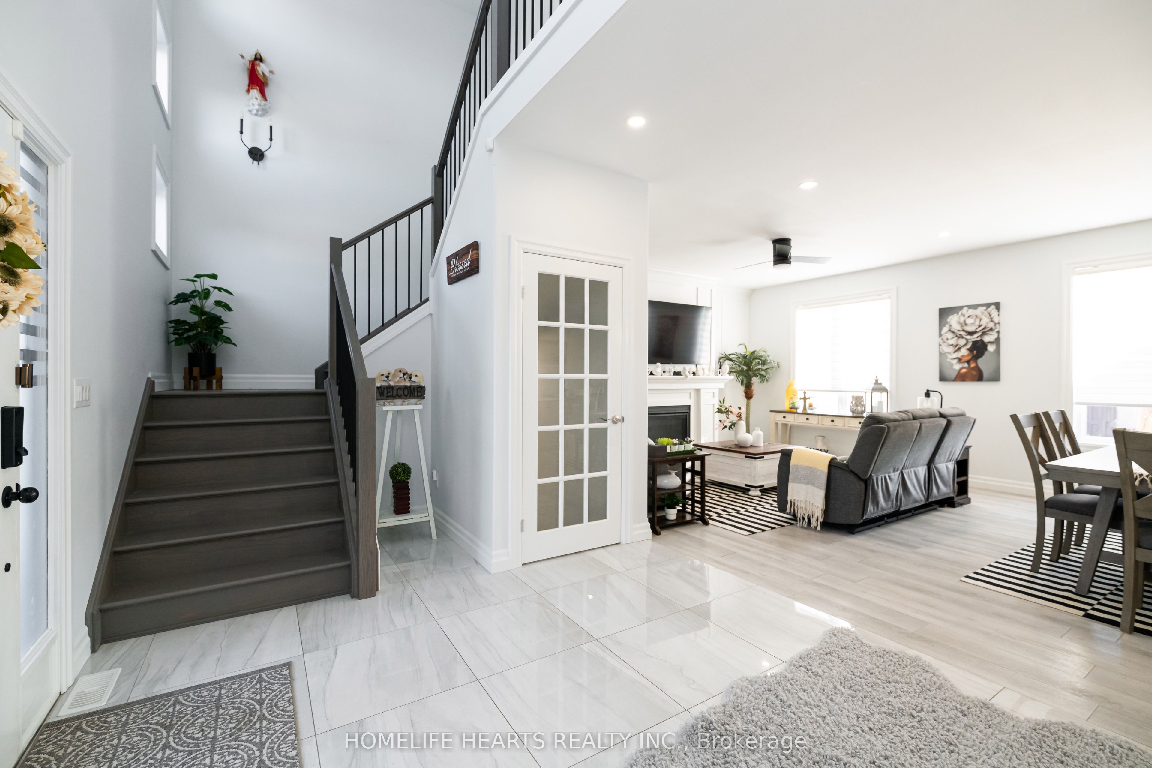 66 Peachtree Lane Property Photo 2