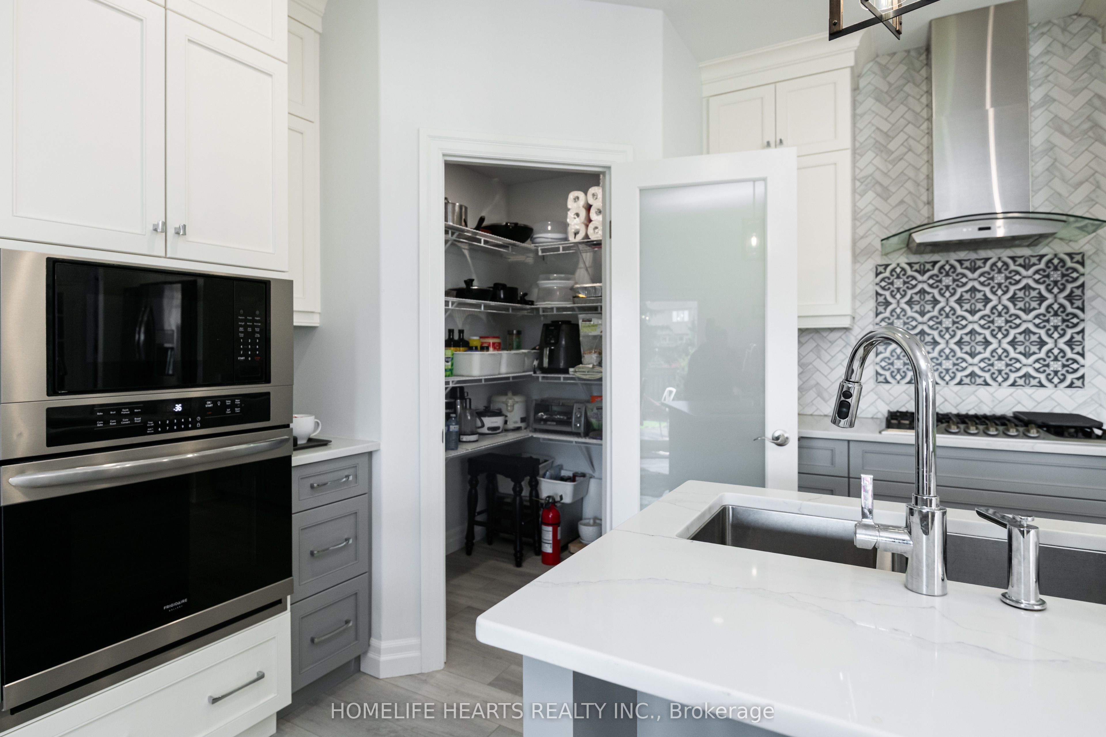66 Peachtree Lane Property Photo 12