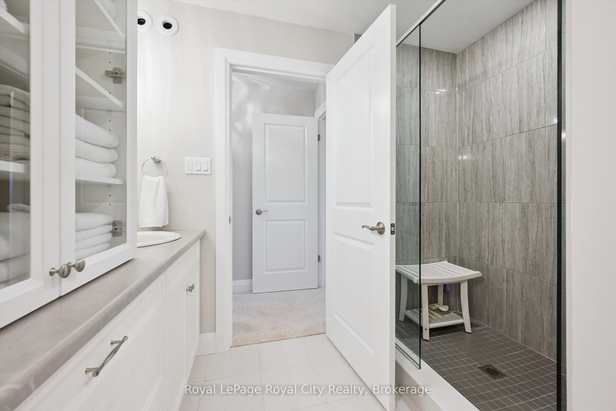 140 Halls Drive Property Photo 30