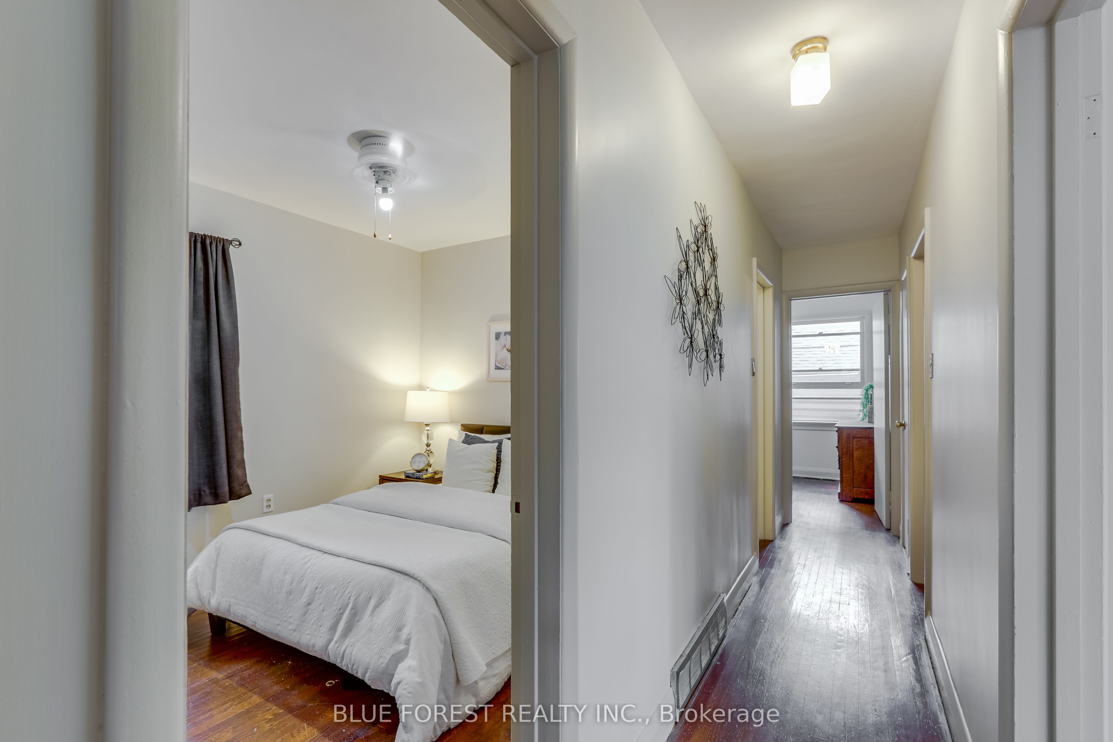 75 Pine Street E Property Photo 15