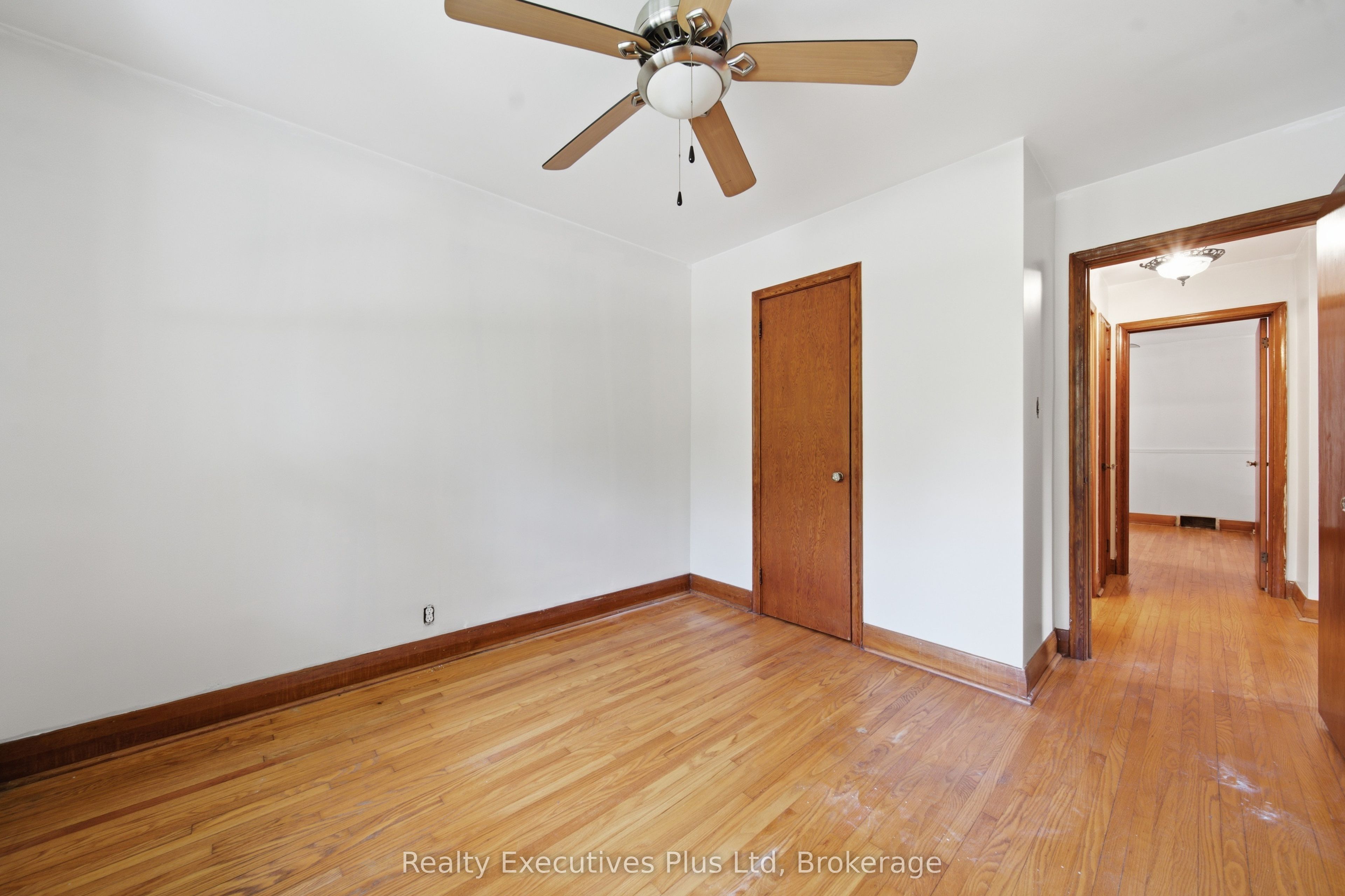 361 Metcalfe Street Property Photo 12