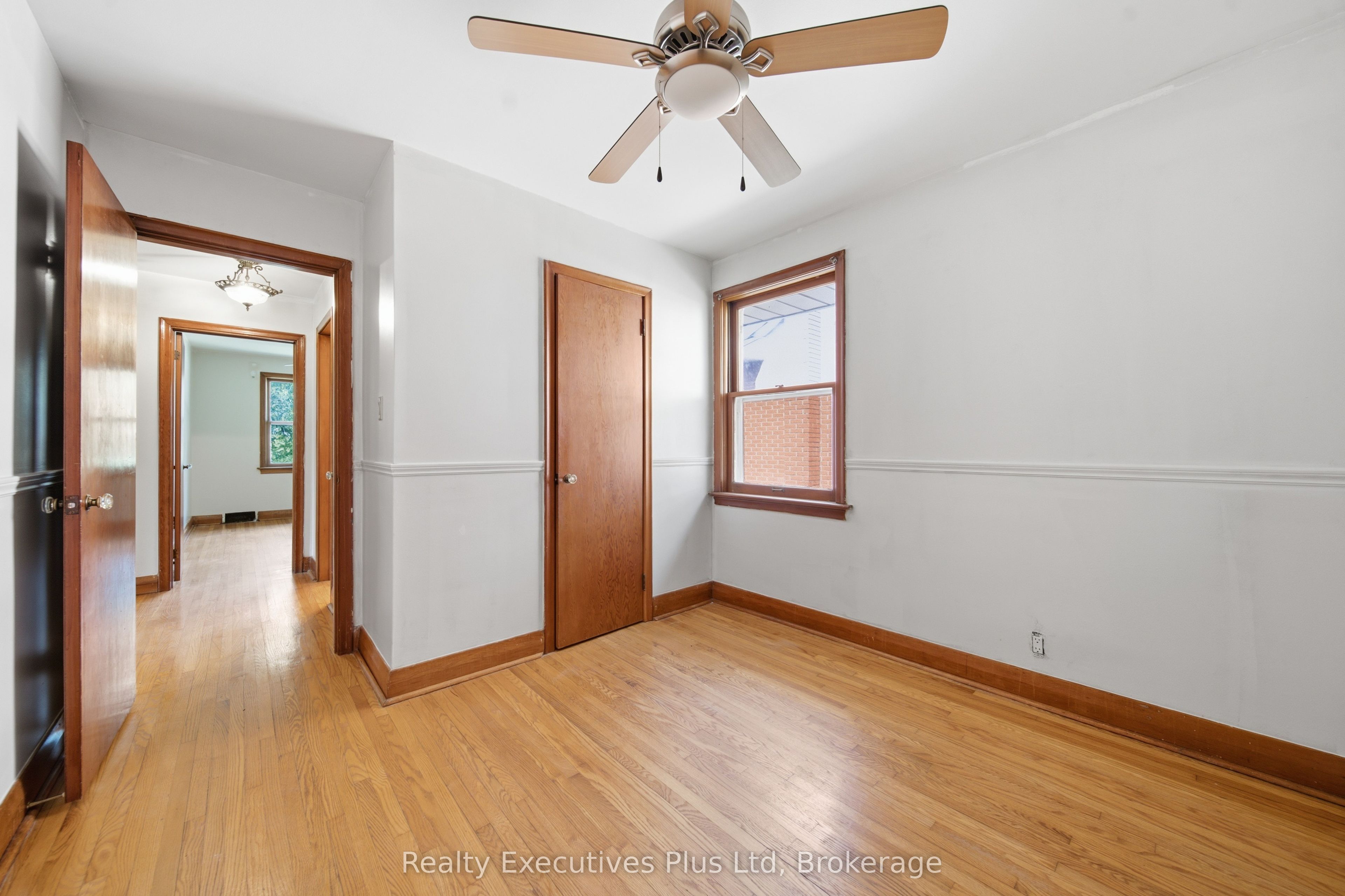 361 Metcalfe Street Property Photo 15