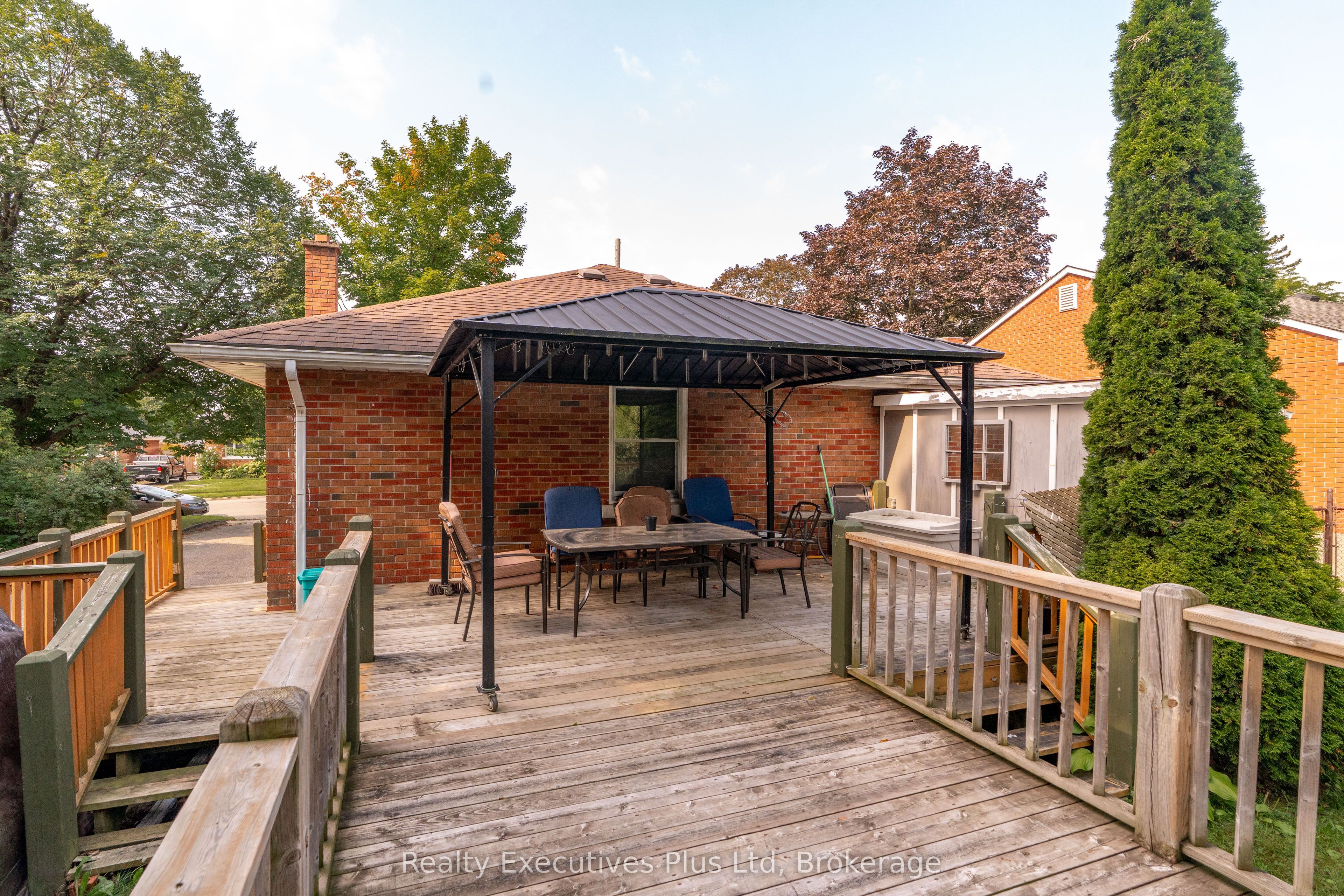 361 Metcalfe Street Property Photo 26