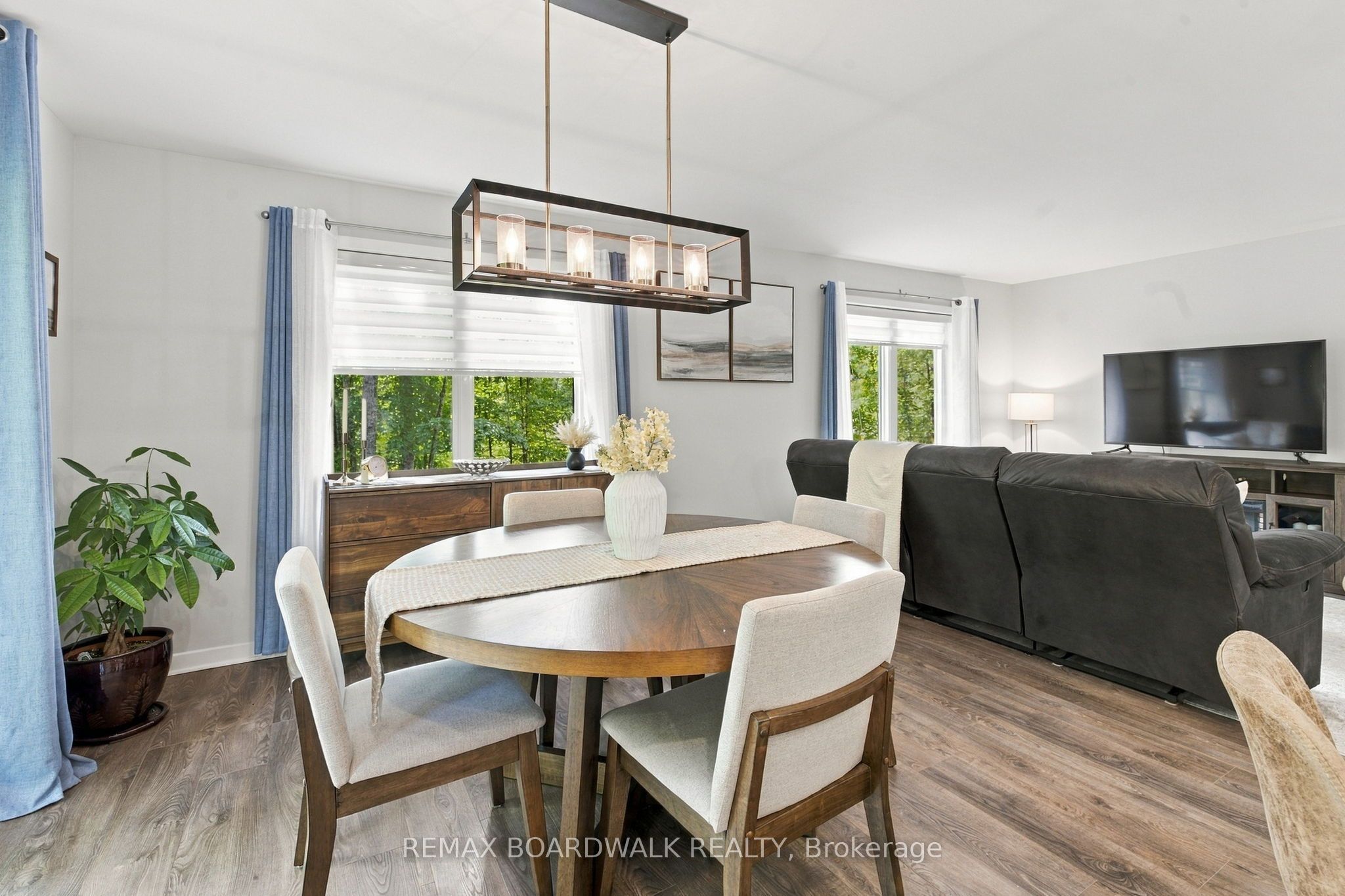 176 Maple Street Property Photo 10