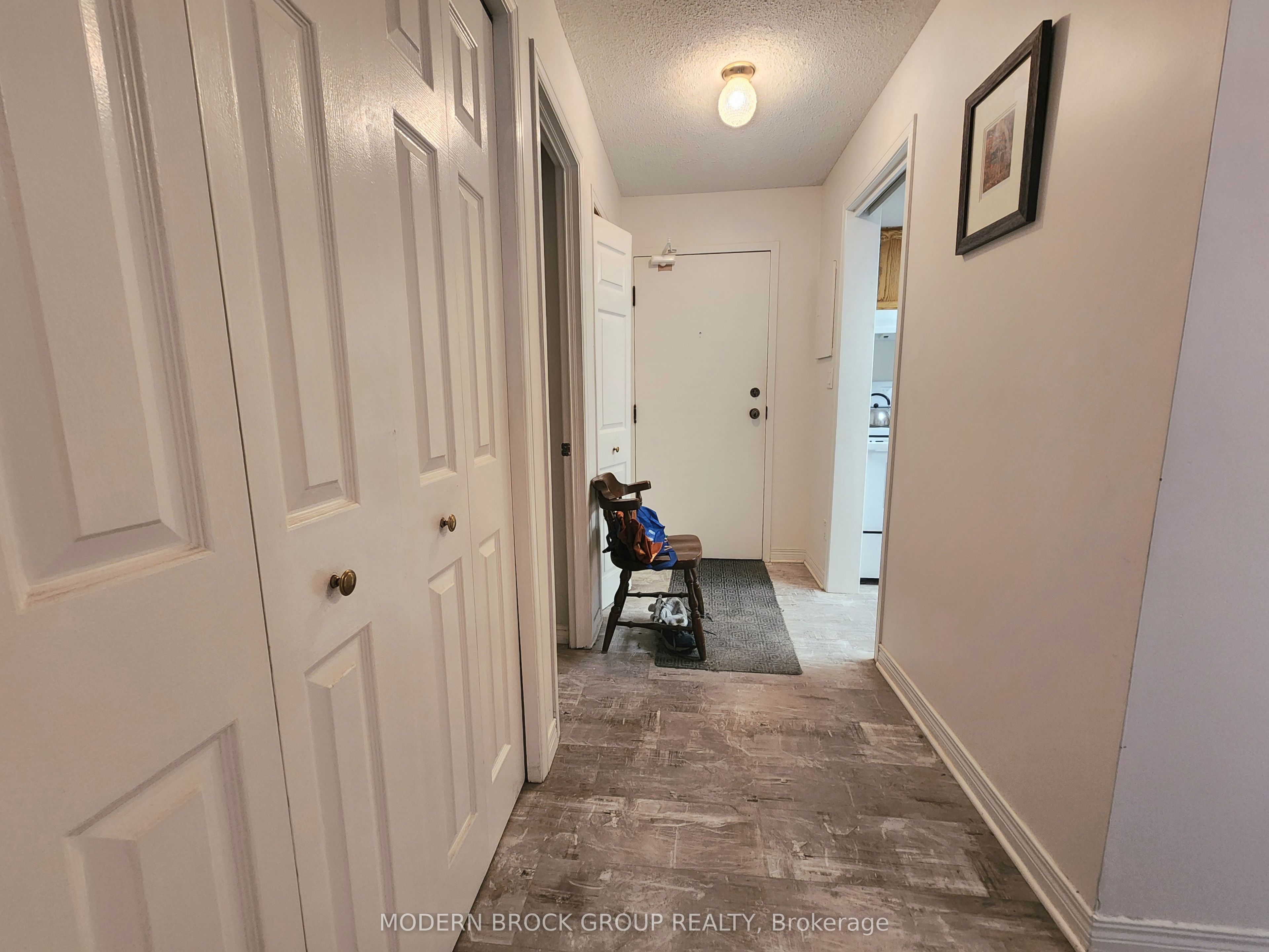820 Laurier Boulevard 318 Property Photo 8