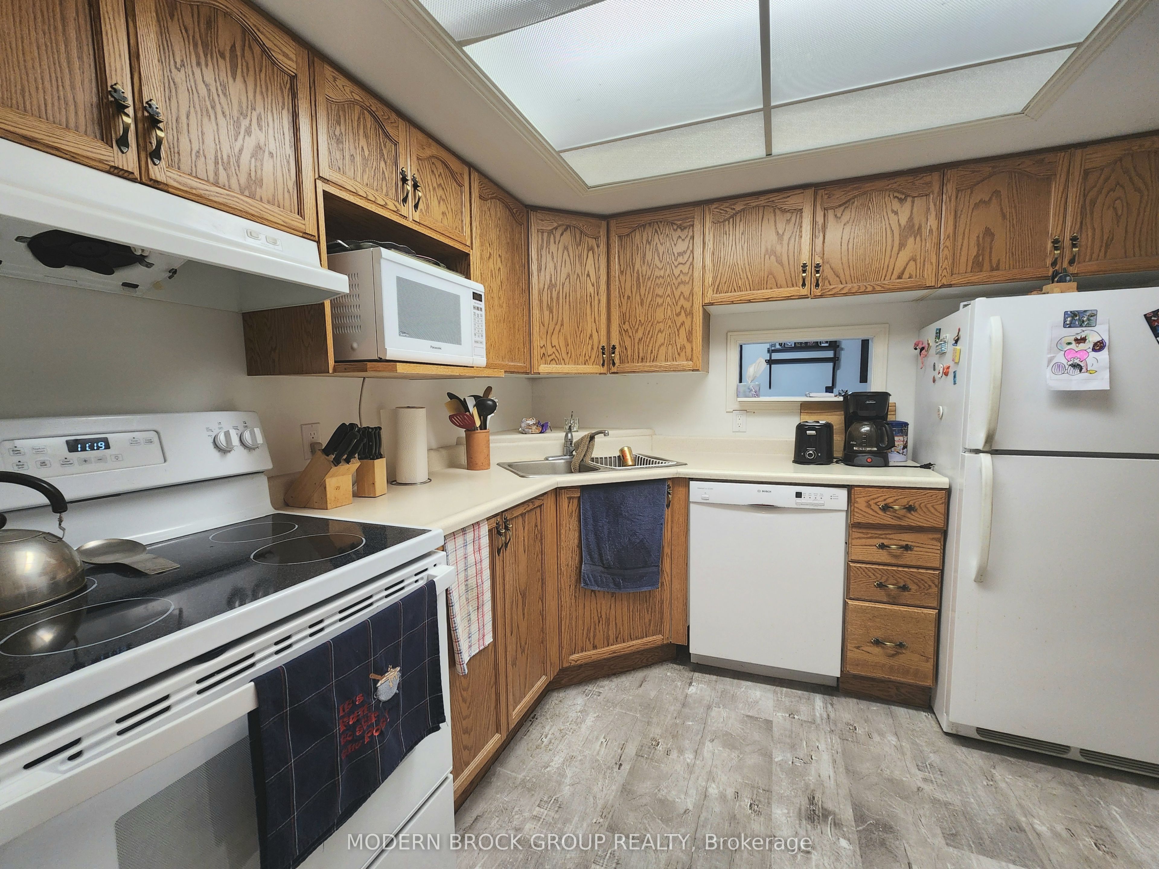 820 Laurier Boulevard 318 Property Photo 14