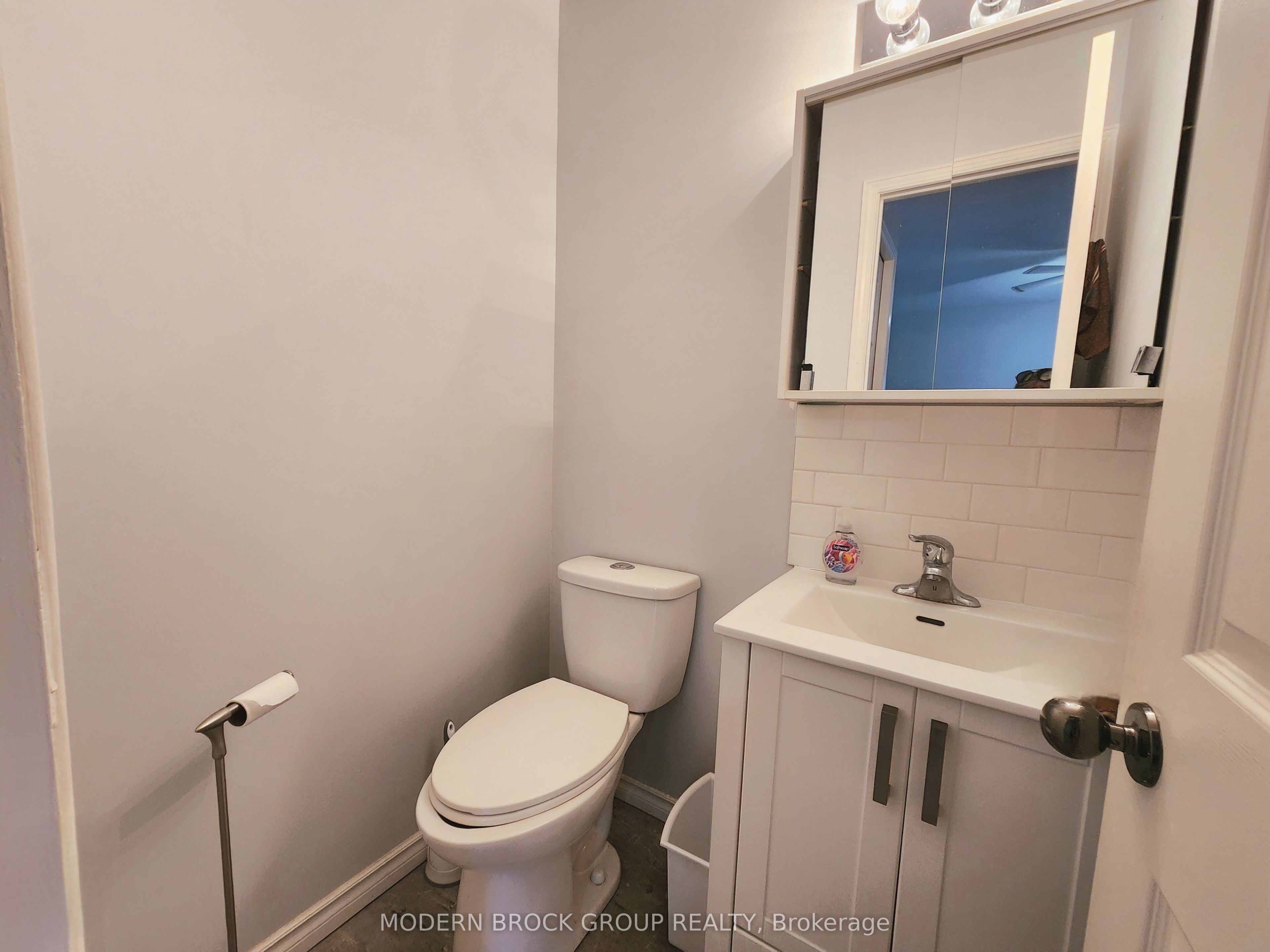 820 Laurier Boulevard 318 Property Photo 19