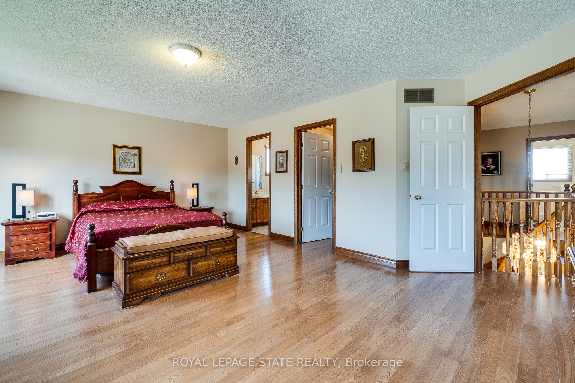 137 National Drive Property Photo 39