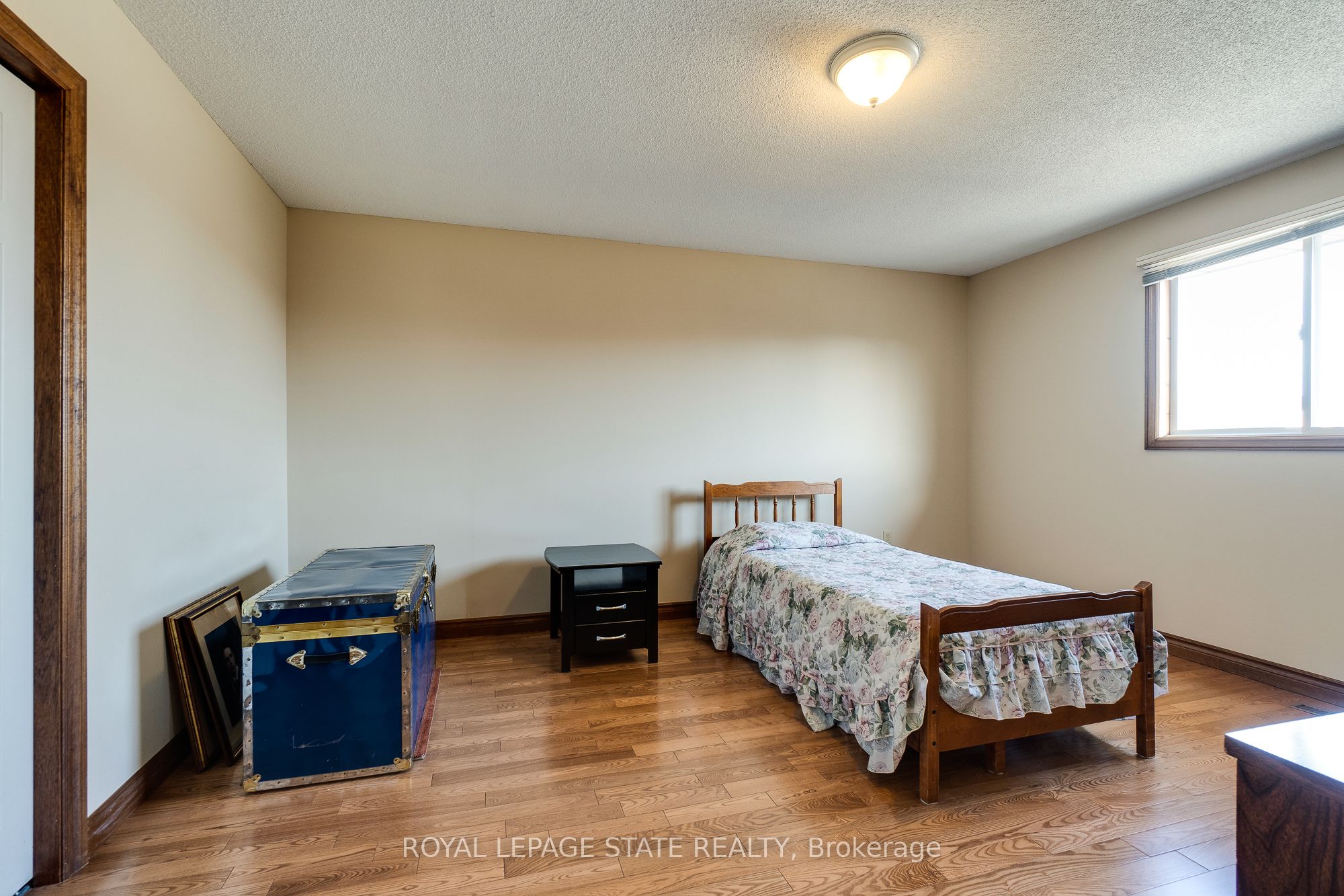137 National Drive Property Photo 44