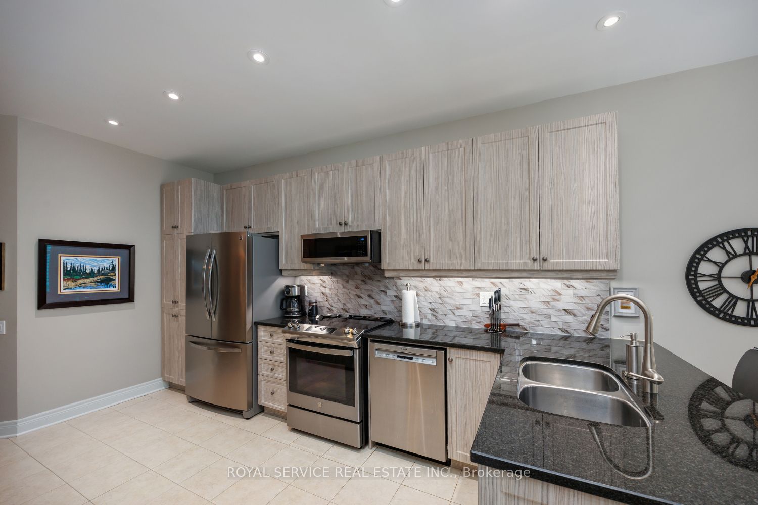 9 Potts Lane Property Photo 9