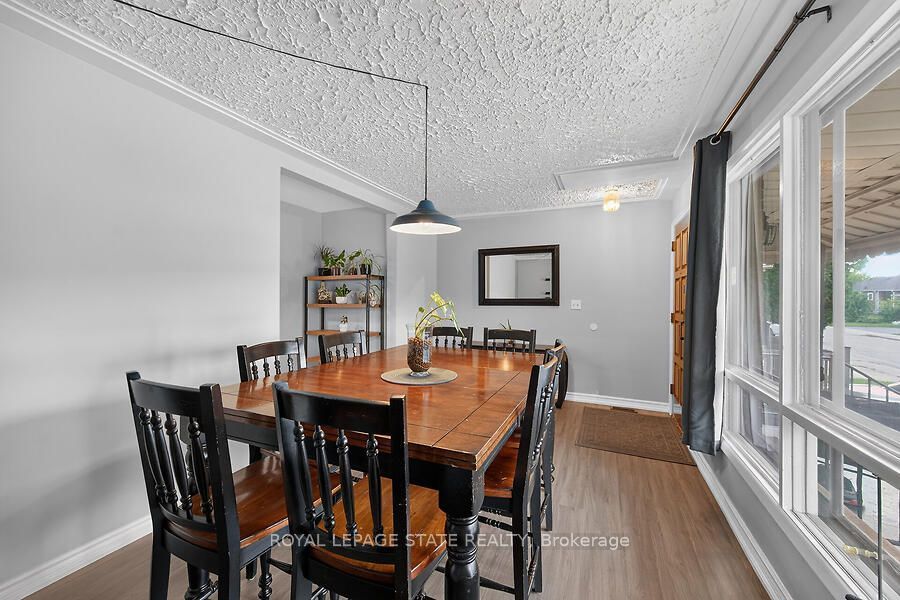 428 Brunswick Street Property Photo 9