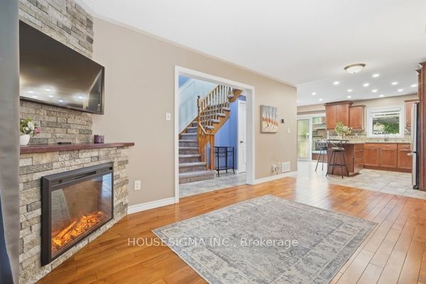 113 Essex Point Drive Property Photo 8