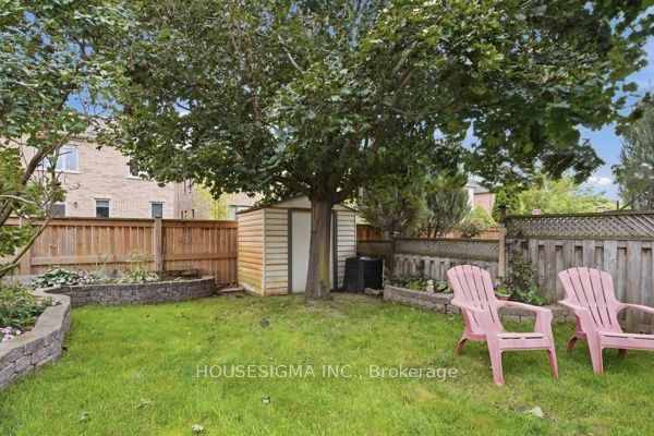 113 Essex Point Drive Property Photo 9