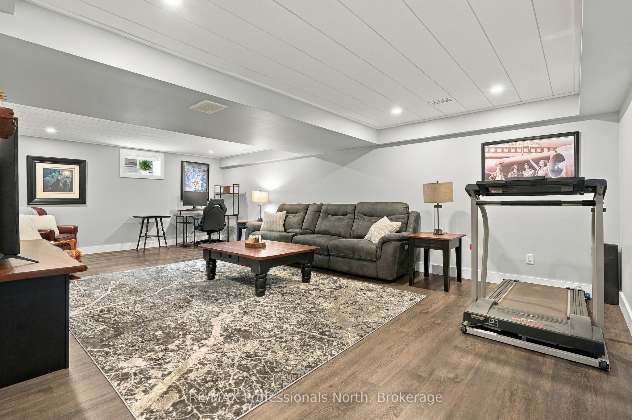 19 Selkirk Drive Property Photo 26