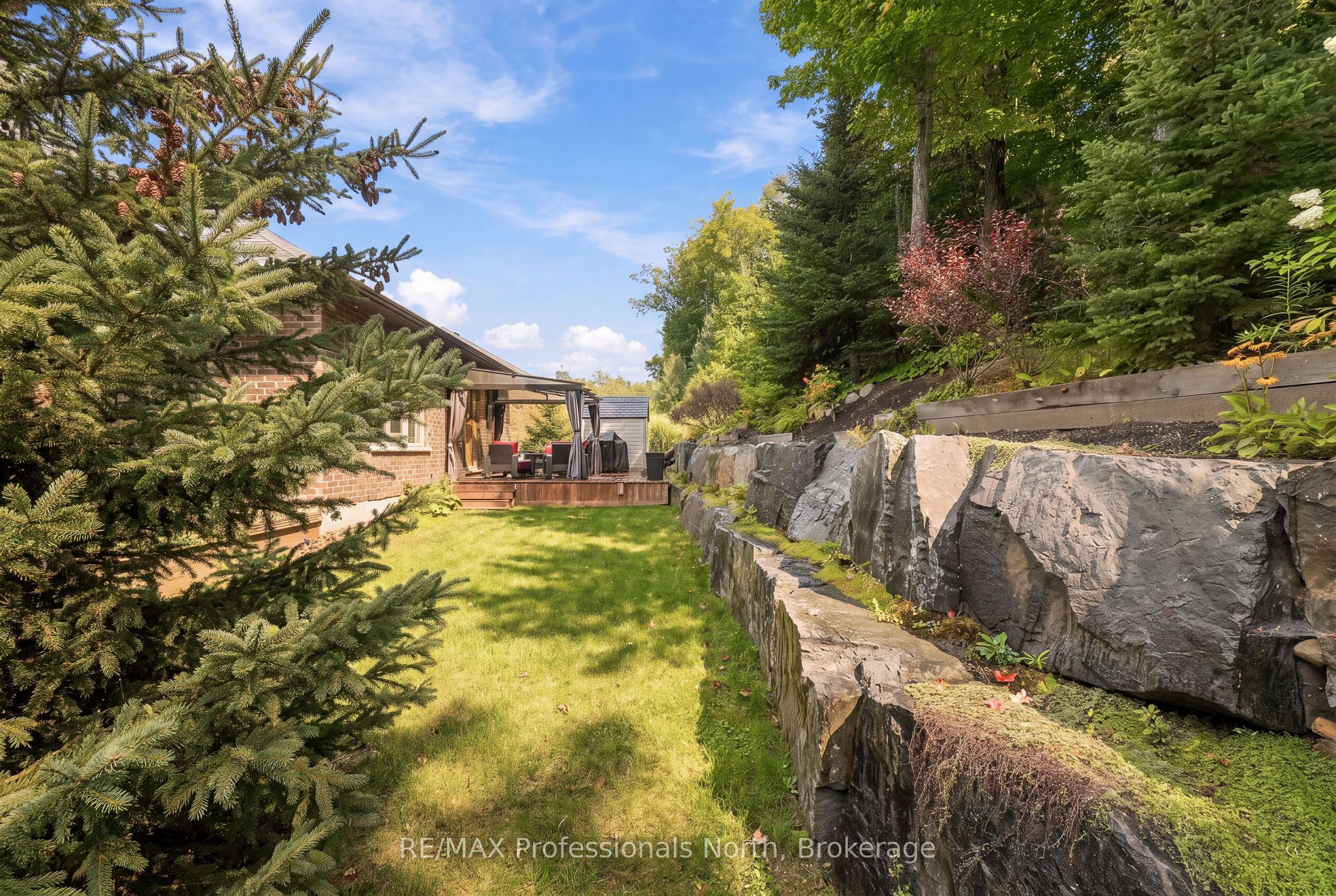 19 Selkirk Drive Property Photo 33