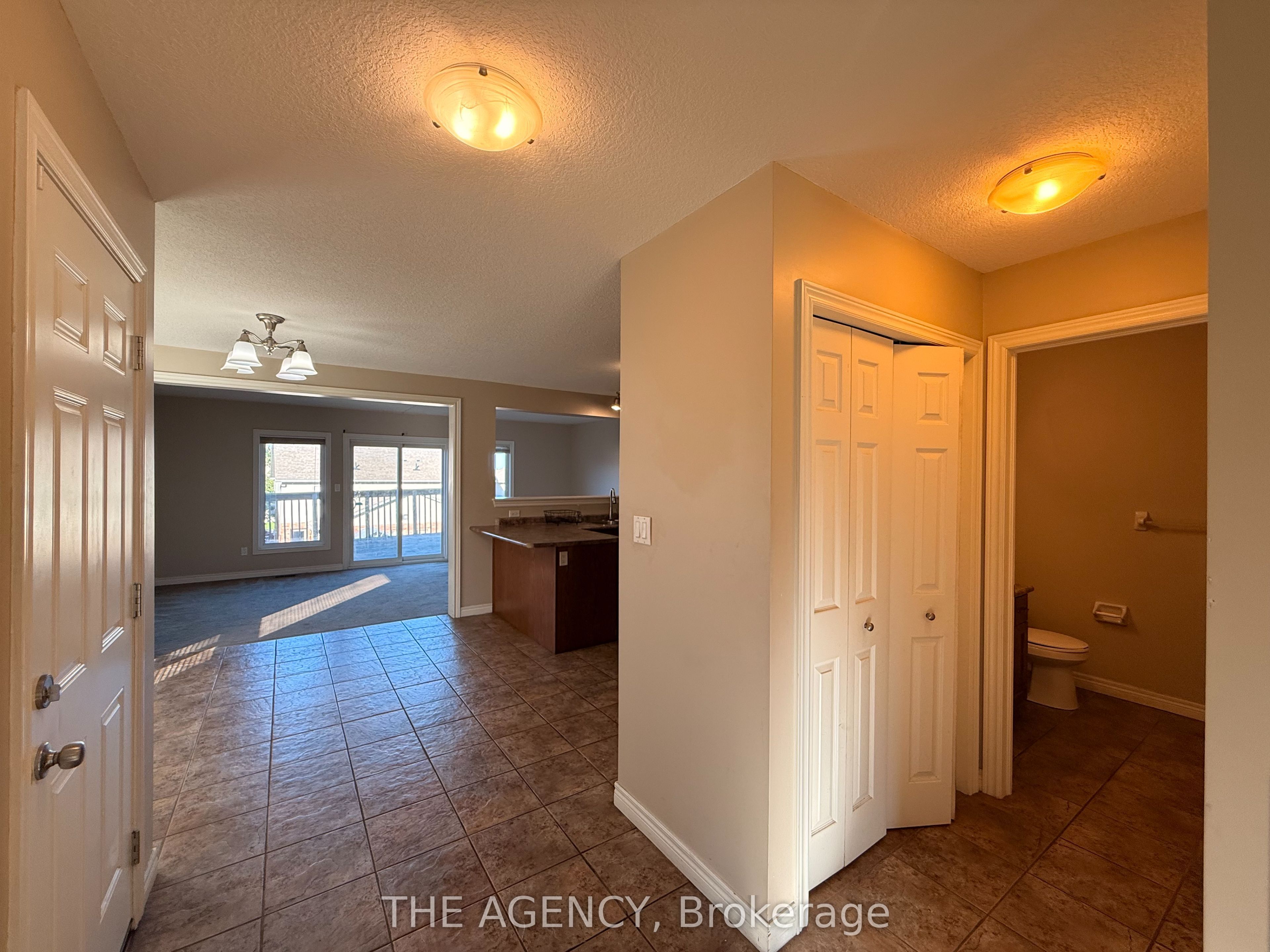 31 Dougall Street Property Photo 8