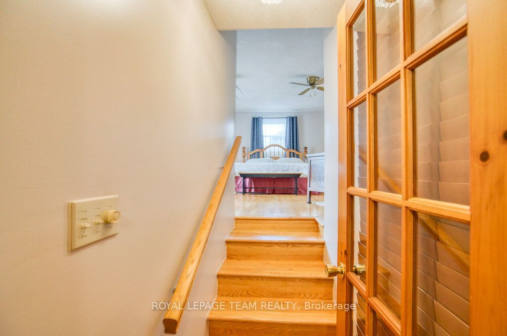 220 Ancaster Avenue Property Photo 21