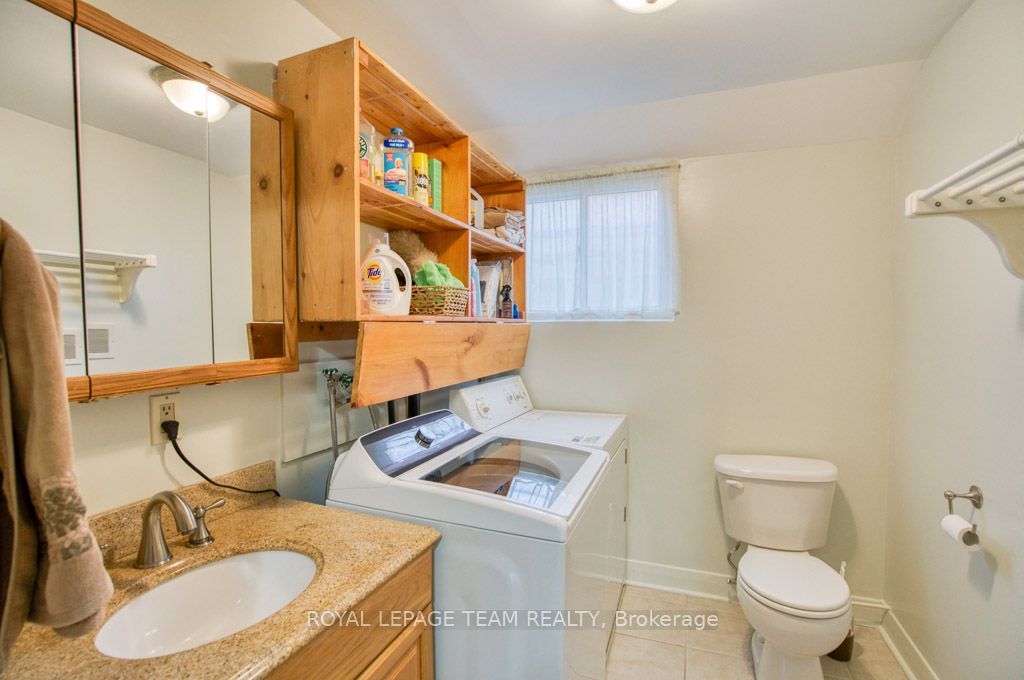 220 Ancaster Avenue Property Photo 35
