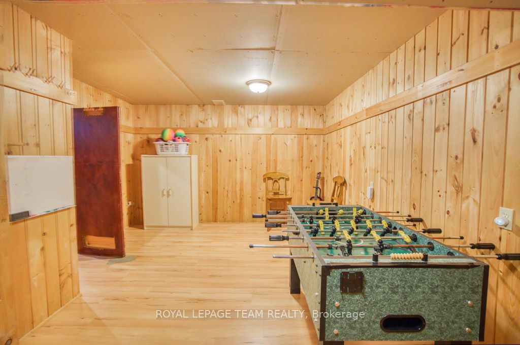 220 Ancaster Avenue Property Photo 36