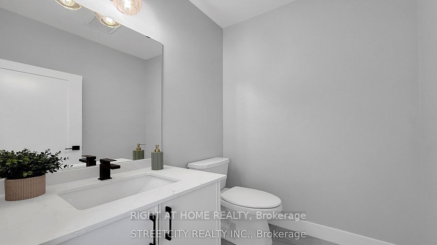 2500 Main Street 9 Property Photo 9
