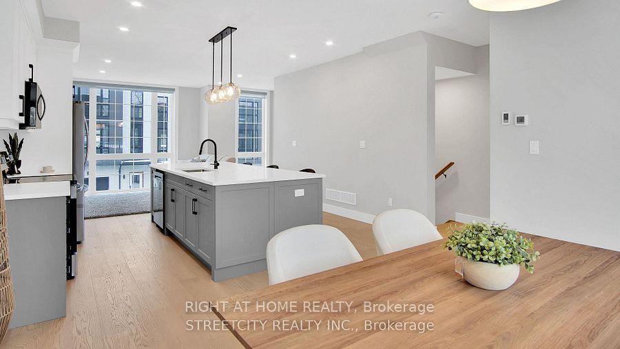 2500 Main Street 9 Property Photo 23