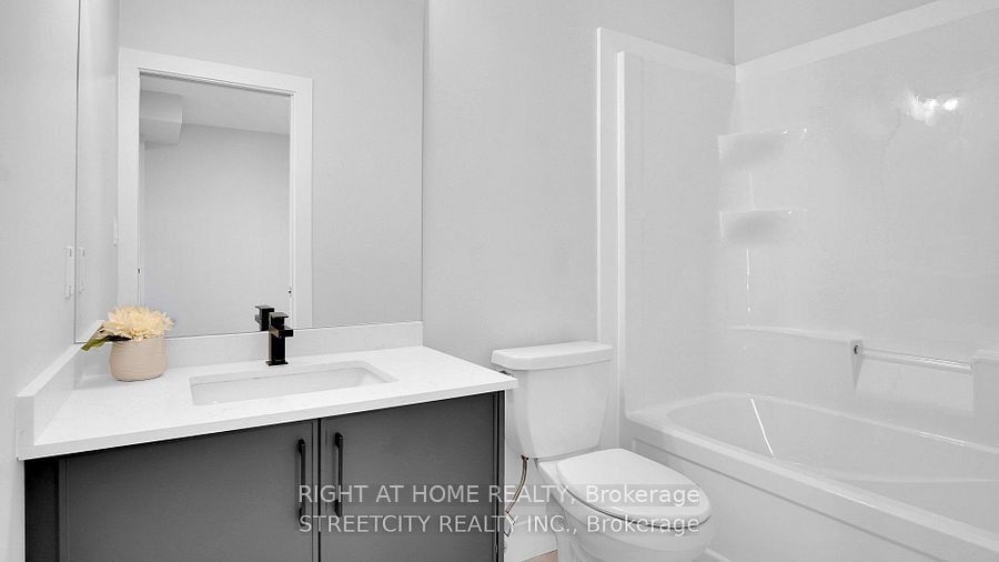 2500 Main Street 9 Property Photo 24
