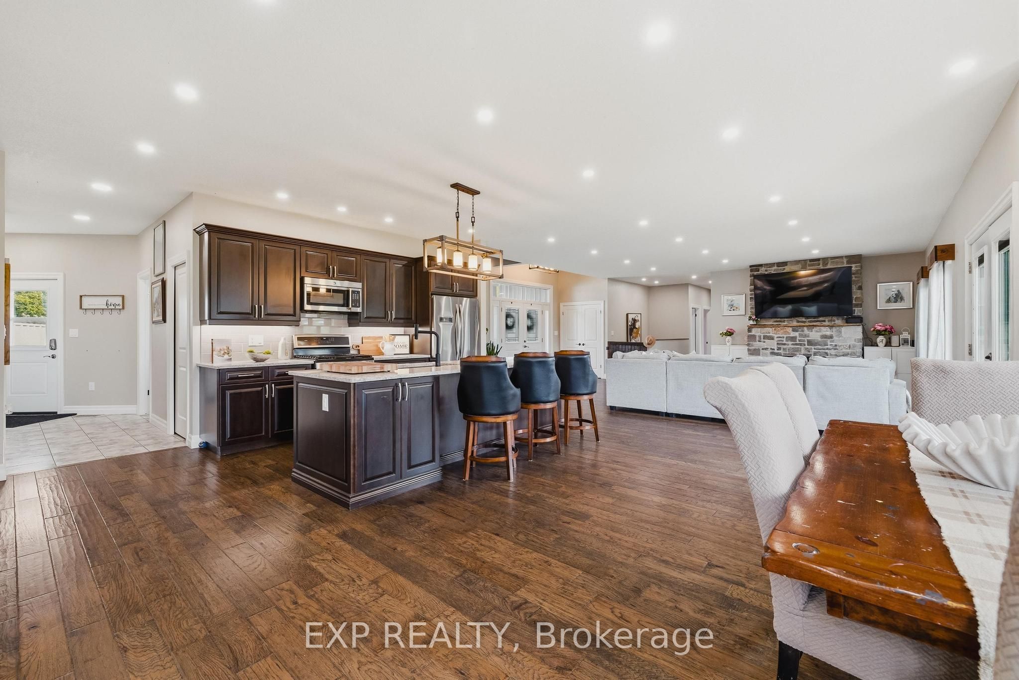 236 Burford Delhi Townline Road Property Photo 3