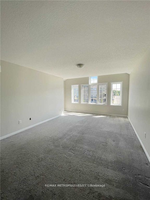 668 Blair Creek Drive Property Photo 8