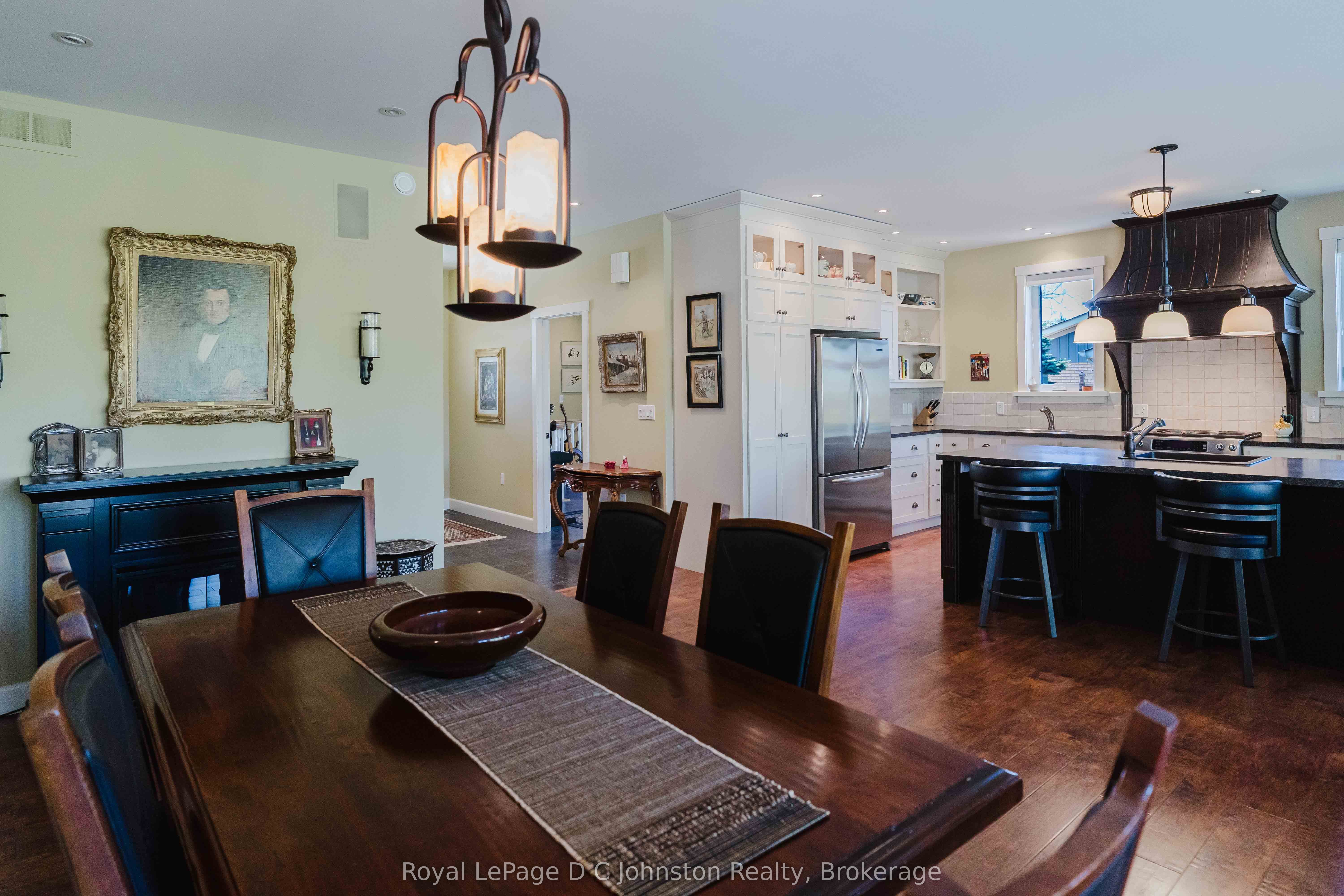 290 Saugeen Street Property Photo 22
