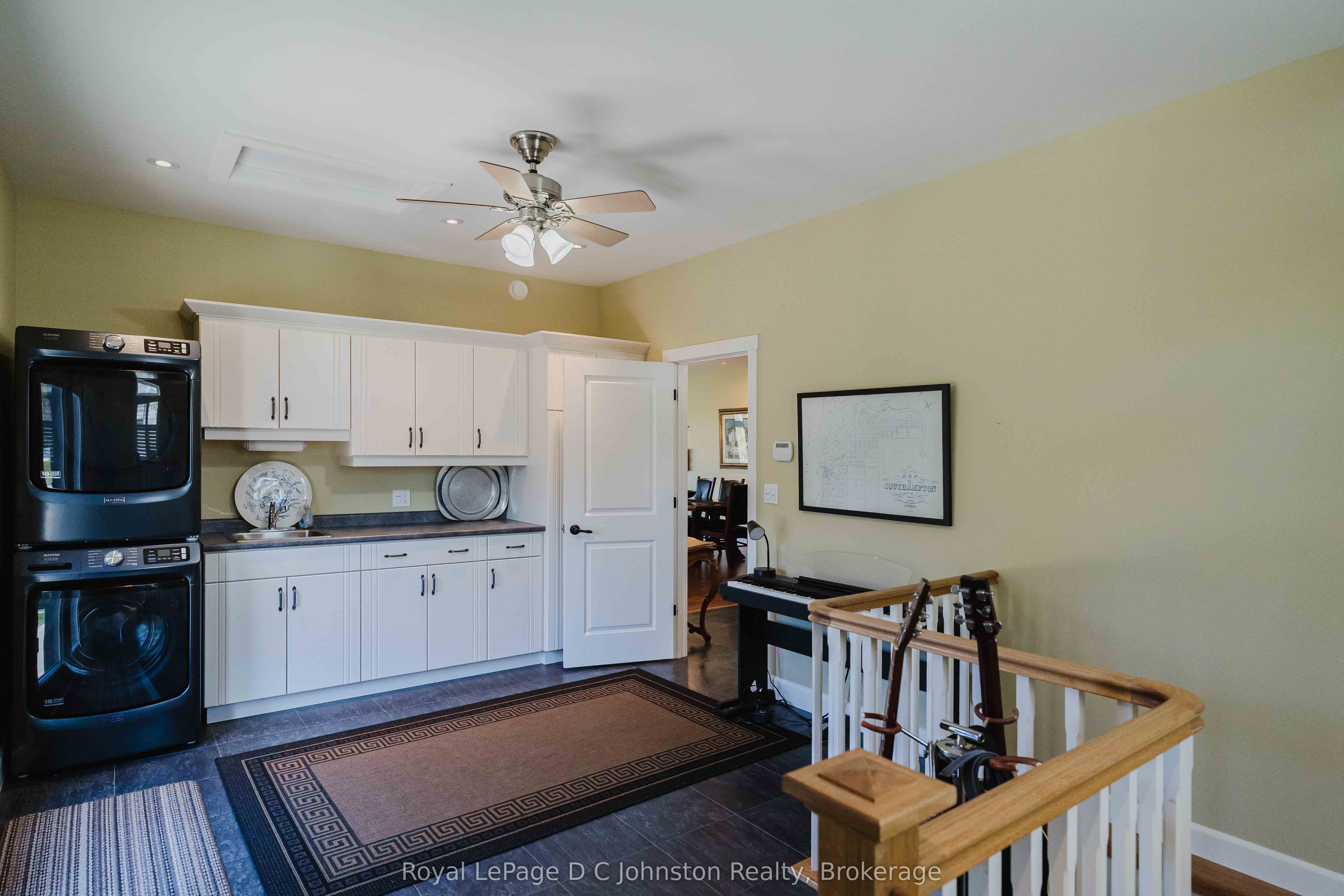 290 Saugeen Street Property Photo 39