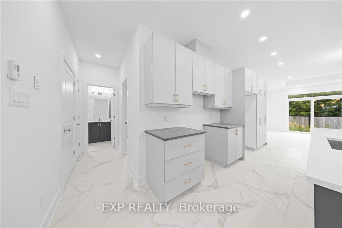 42 Corr Court Property Photo 8