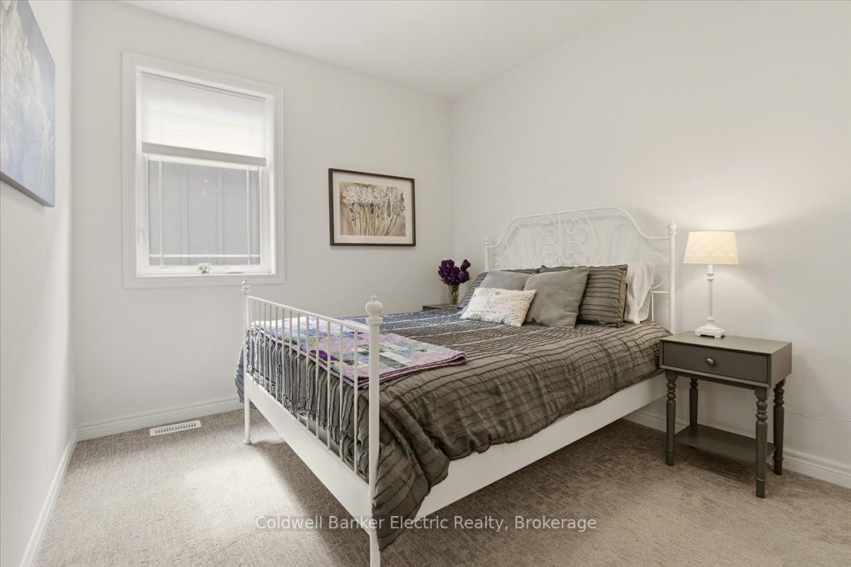 80 Marsh Avenue 14 Property Photo 10