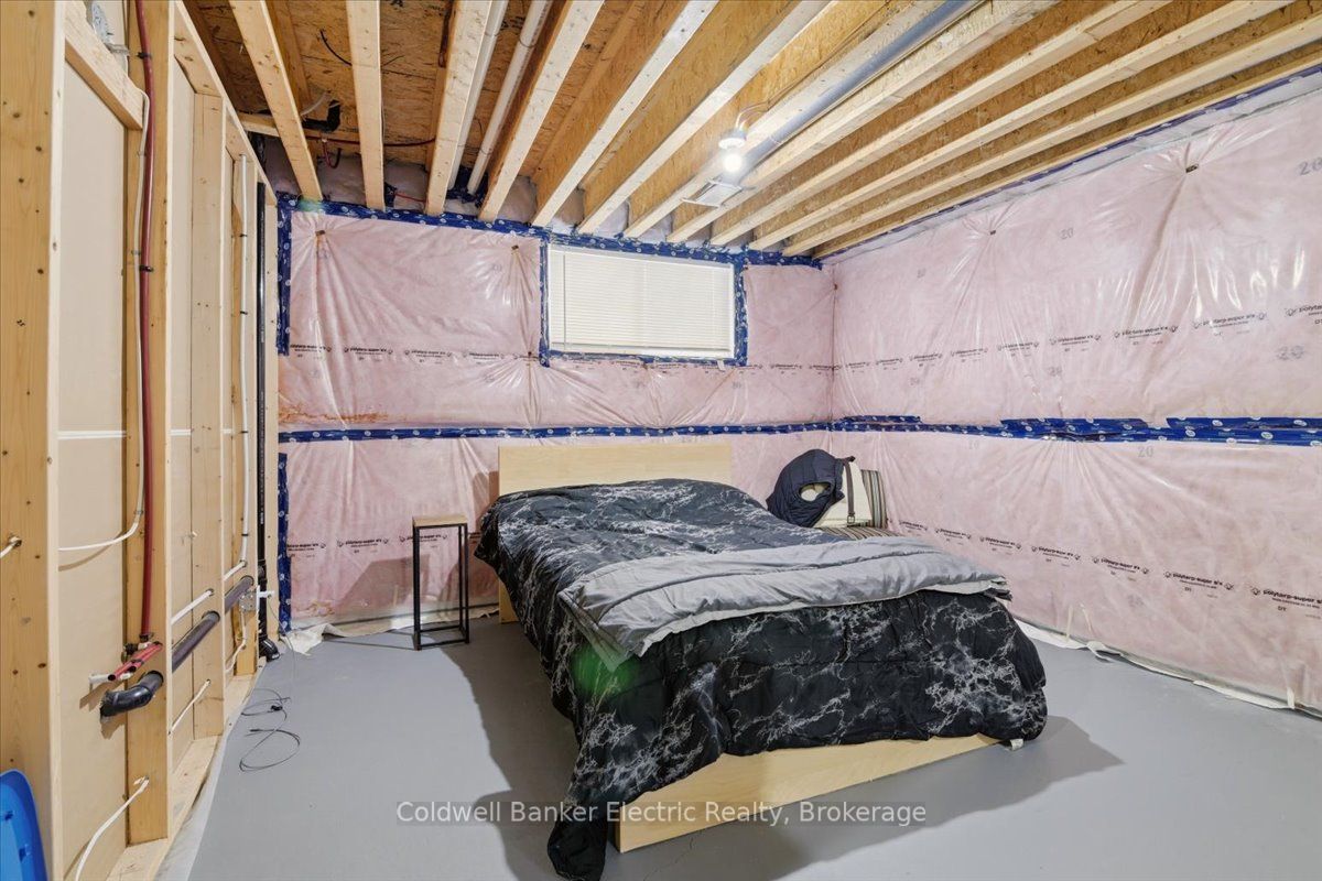 80 Marsh Avenue 14 Property Photo 24