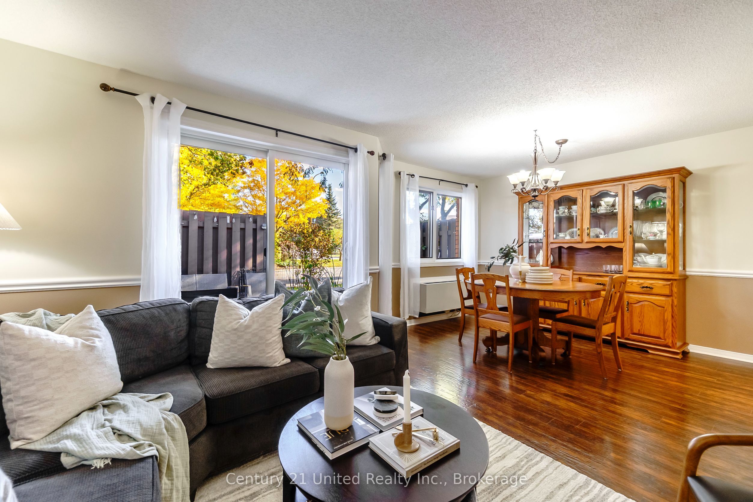 36 Champlain Crescent 15 Property Photo 9