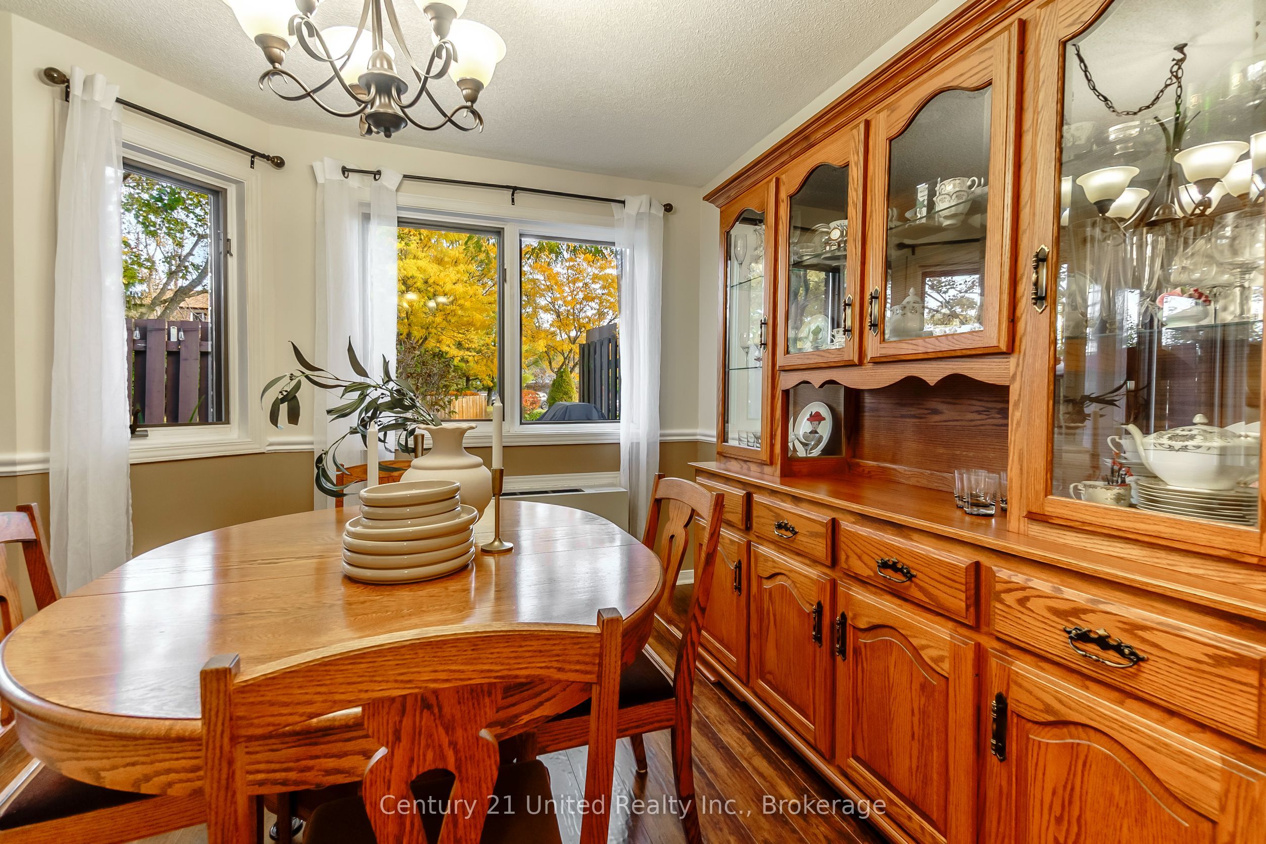 36 Champlain Crescent 15 Property Photo 13