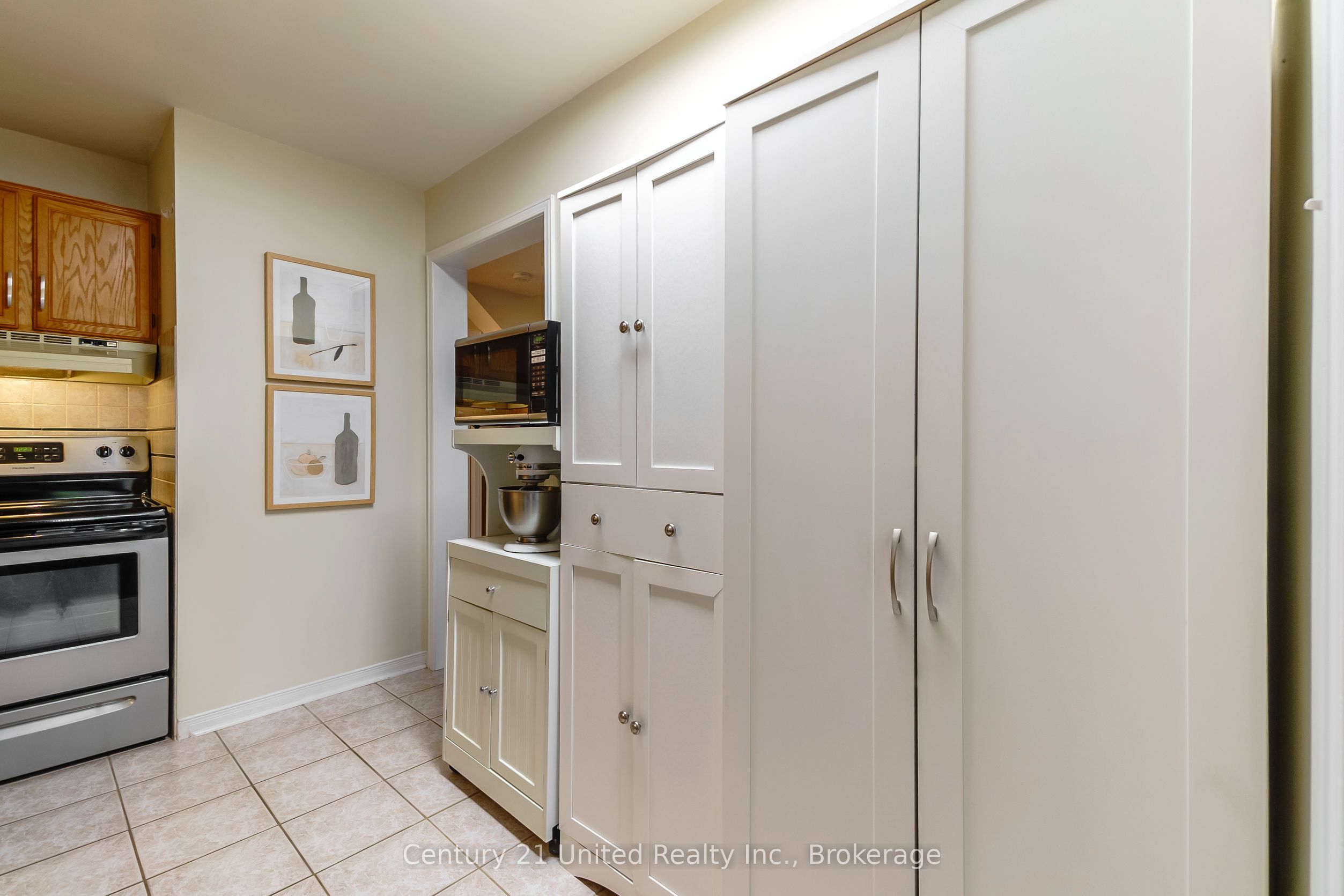 36 Champlain Crescent 15 Property Photo 16