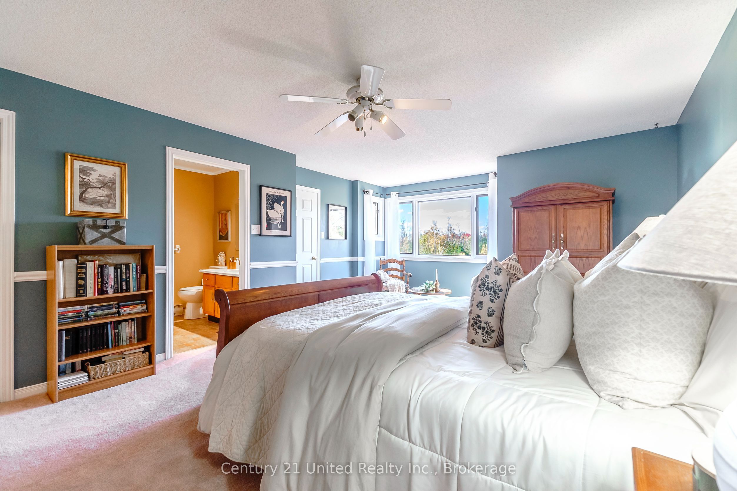 36 Champlain Crescent 15 Property Photo 24